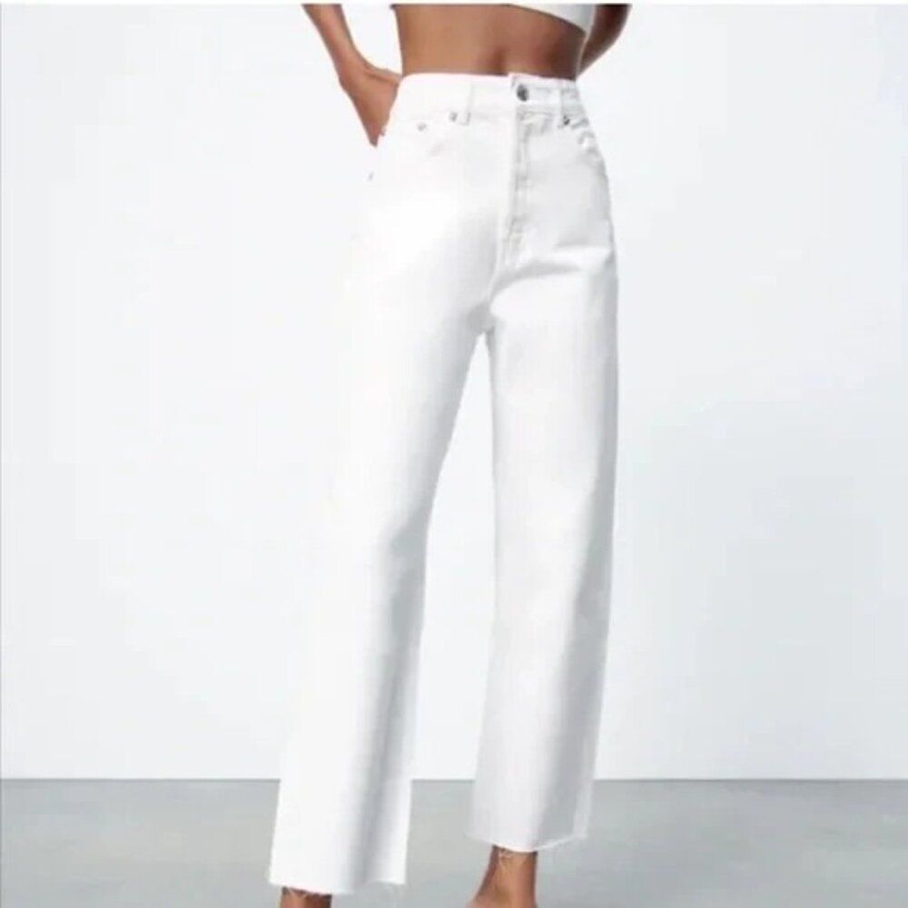 Zara Womens Jeans EU 40 US 8 Straight Leg Rigid White High Rise Raw Hem NWT